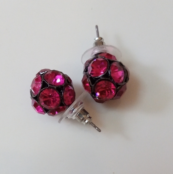 Pink Crystal Globe post earrings - Picture 1 of 3